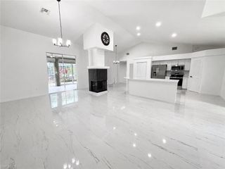 119 Plantation CIR, Naples, FL 34104