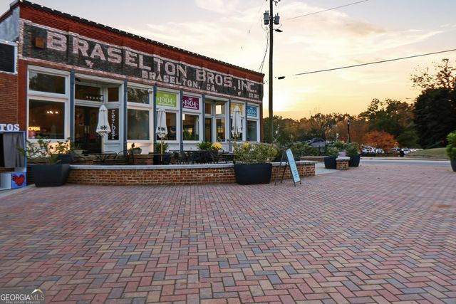 43 Peony Street, Braselton, GA 30517