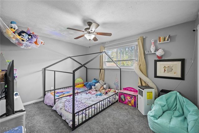 5953 Rosebelle Avenue, North Ridgeville, OH 44039