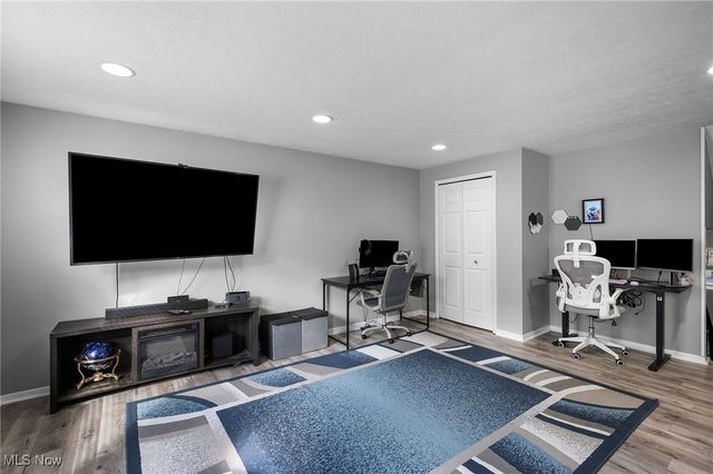 5953 Rosebelle Avenue, North Ridgeville, OH 44039