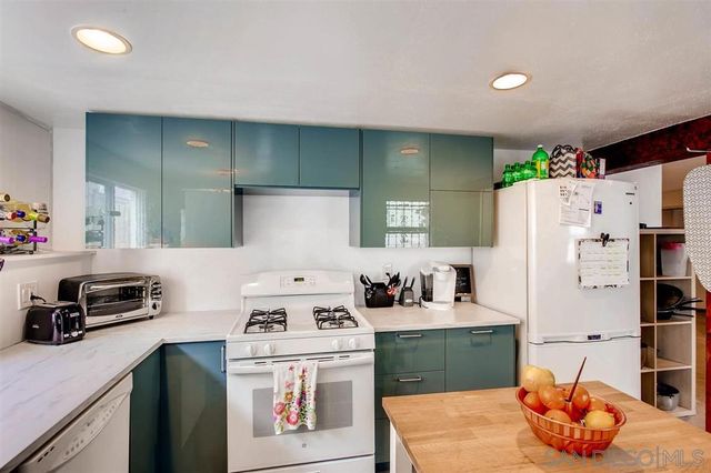 4052 Tennyson Street terrace level, San Diego, CA 92107