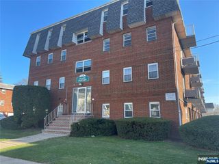 125 Lawrence Street 3C, Hackensack, NJ 07601
