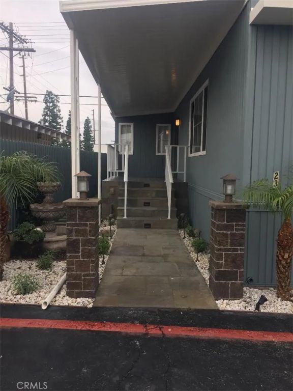 20652 LASSEN #23, Chatsworth, CA 91311