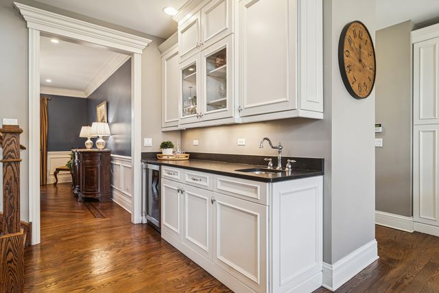 165 Haverton Way, North Barrington, IL 60010