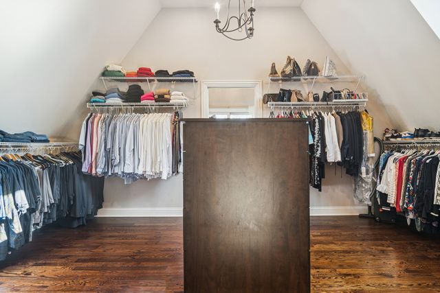 165 Haverton Way, North Barrington, IL 60010