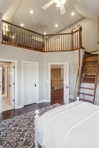 165 Haverton Way, North Barrington, IL 60010