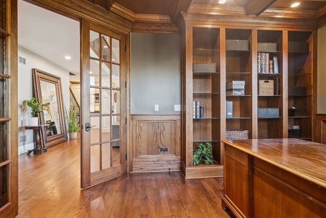 165 Haverton Way, North Barrington, IL 60010