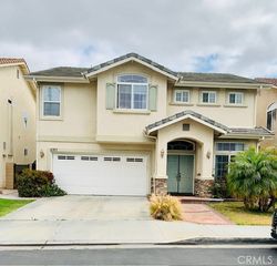 6377 Stanford Court, Cypress, CA 90630