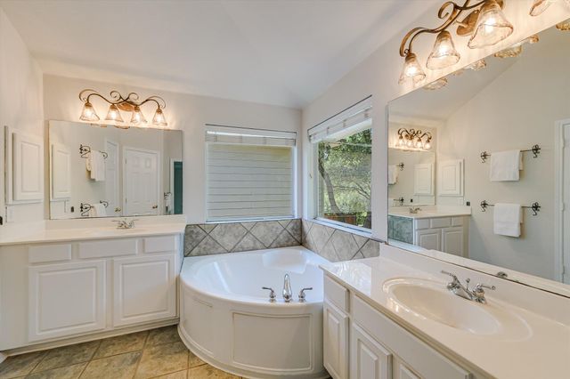 2849 Grimes Ranch RD, Austin, TX 78732
