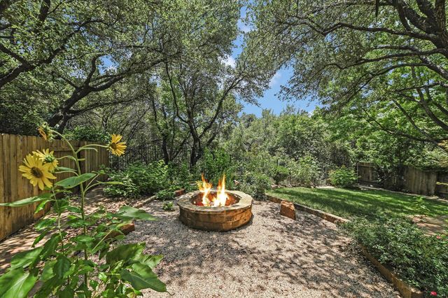 2849 Grimes Ranch RD, Austin, TX 78732