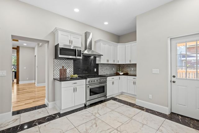 195 N Monroe Avenue, Columbus, OH 43203