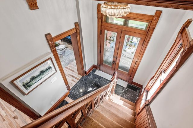 195 N Monroe Avenue, Columbus, OH 43203