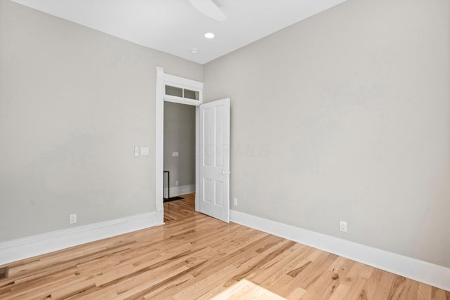 195 N Monroe Avenue, Columbus, OH 43203