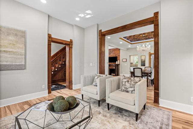 195 N Monroe Avenue, Columbus, OH 43203