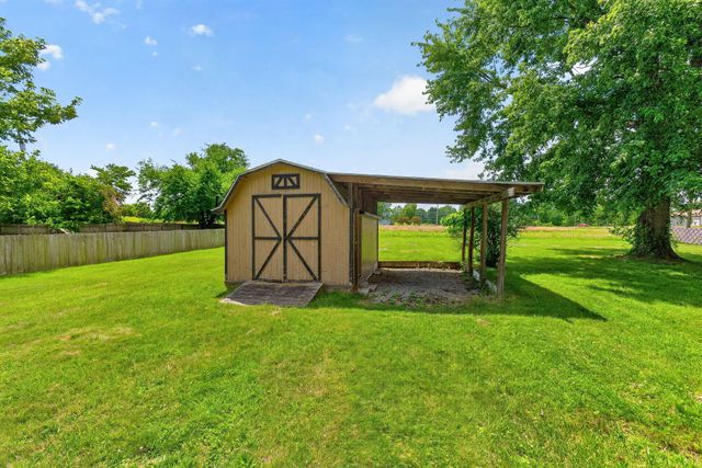60 Daley Drive SW, Pataskala, OH 43062