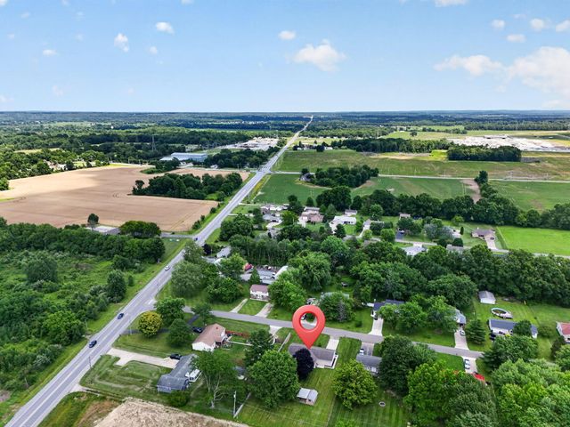 60 Daley Drive SW, Pataskala, OH 43062