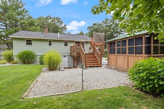 24 Sleigh Rd, Chelmsford, MA 01824