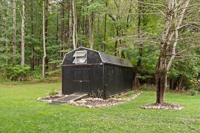 24 Sleigh Rd, Chelmsford, MA 01824