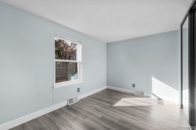 10345 E Peakview Avenue A, Englewood, CO 80111