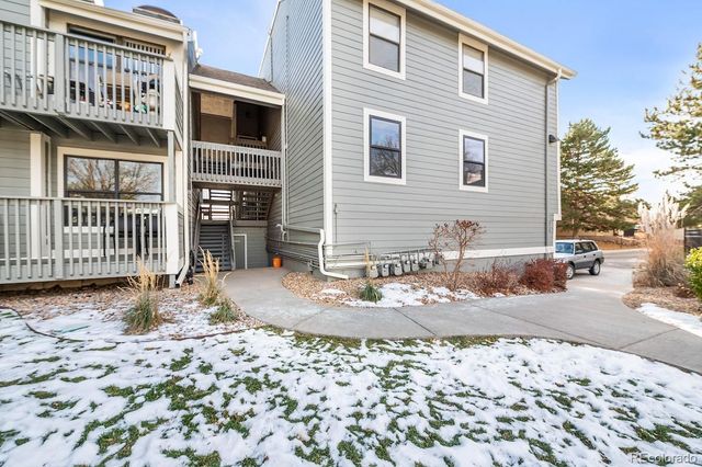 10345 E Peakview Avenue A, Englewood, CO 80111