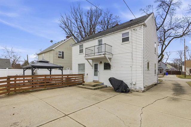 1820 N SUPERIOR STREET, Appleton, WI 54911
