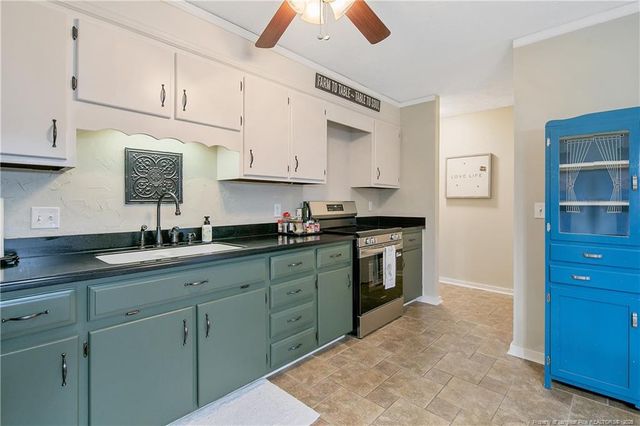 318 Watergap Drive, Fayetteville, NC 28314