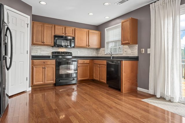 1200 Scarcroft Ln, Nashville, TN 37221