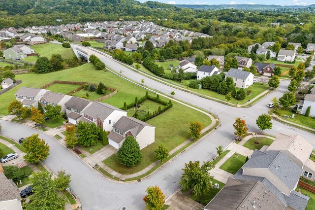 1200 Scarcroft Ln, Nashville, TN 37221