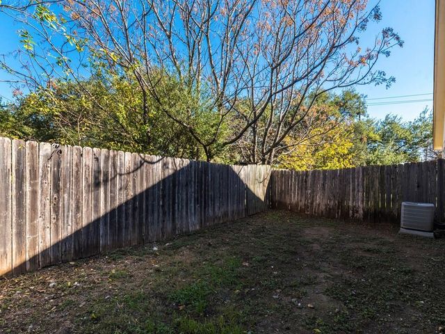 9101 Japonica CT A, Austin, TX 78748