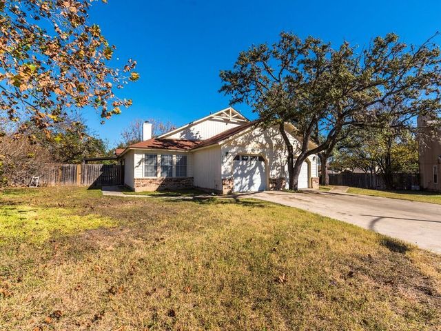 9101 Japonica CT A, Austin, TX 78748