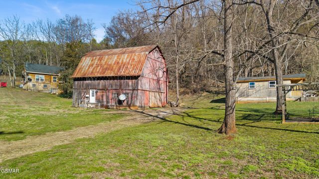 557 High Country Way, Cosby, TN 37722