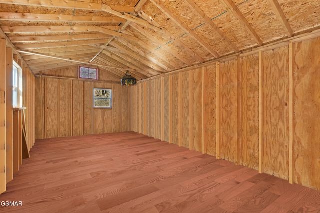 557 High Country Way, Cosby, TN 37722