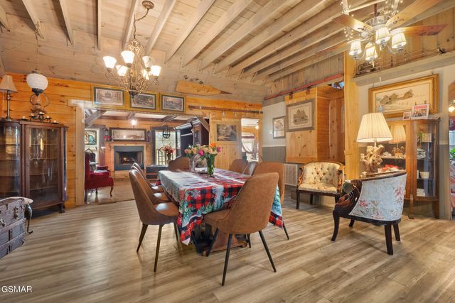 557 High Country Way, Cosby, TN 37722