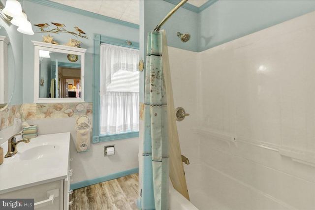 375 SUNSET RD, Reading, PA 19611