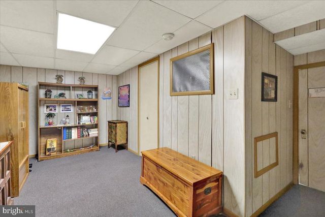 375 SUNSET RD, Reading, PA 19611