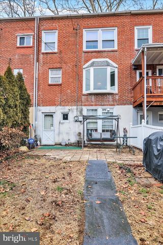 375 SUNSET RD, Reading, PA 19611