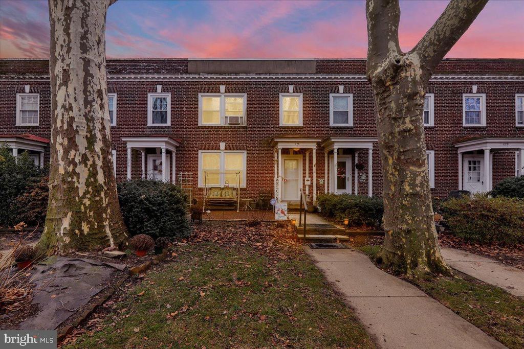 375 SUNSET RD, Reading, PA 19611