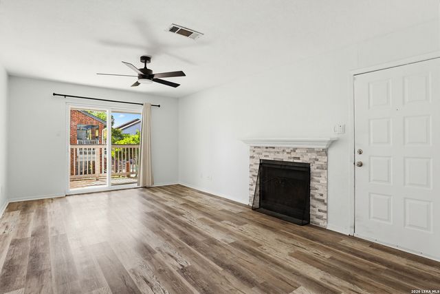 14343 Judson Rd Apt 405, San Antonio, TX 78233