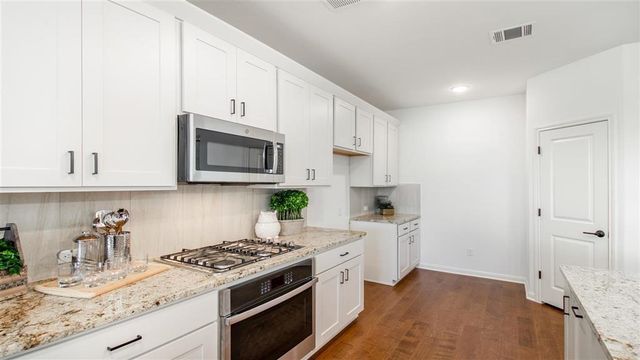 112 Amber Oak LN, Georgetown, TX 78628