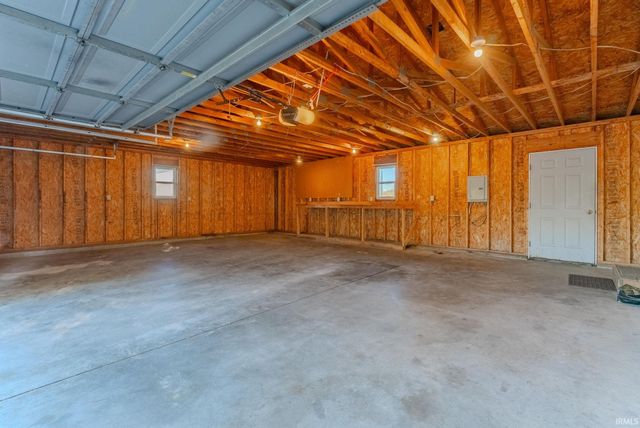 705 E Third Street, Fairmount, IN 46928