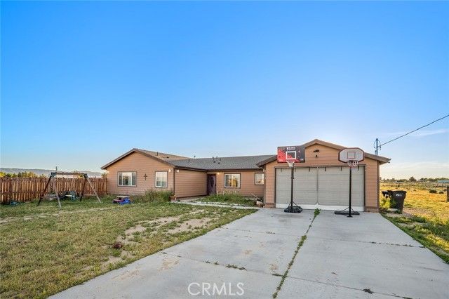 47867 80th, Lancaster, CA 93536