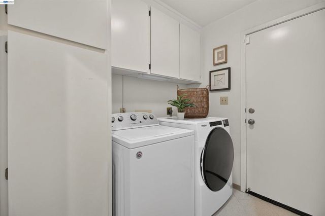 305 Sutton Cir, Danville, CA 94506