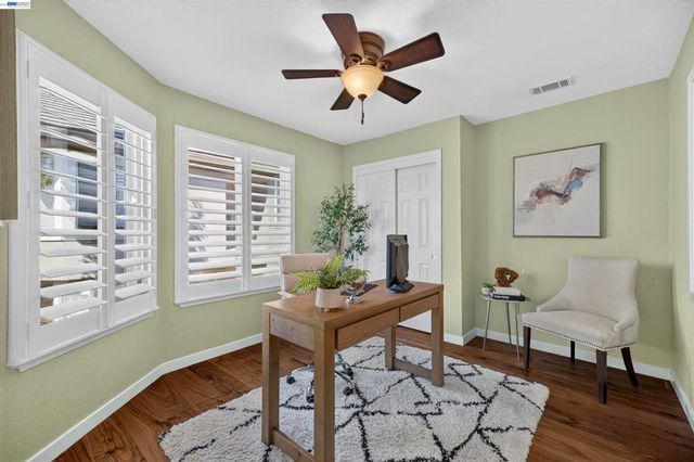305 Sutton Cir, Danville, CA 94506