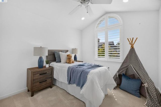 305 Sutton Cir, Danville, CA 94506