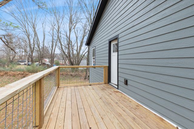 103 Mack St, Dickson, TN 37055