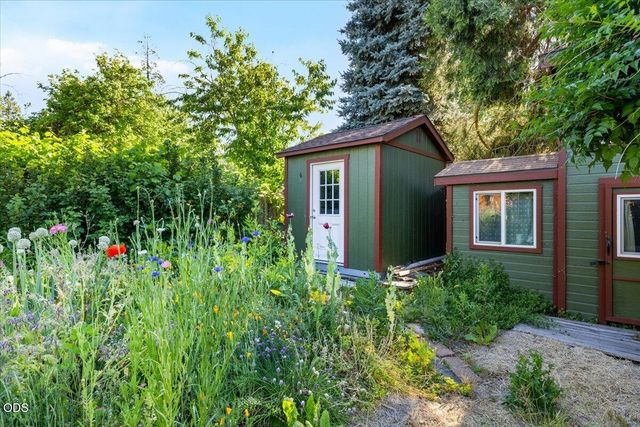 1312 Iowa Street, Ashland, OR 97520