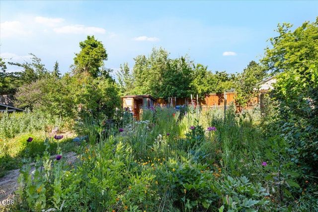 1312 Iowa Street, Ashland, OR 97520
