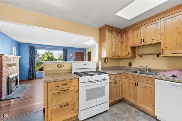 1312 Iowa Street, Ashland, OR 97520