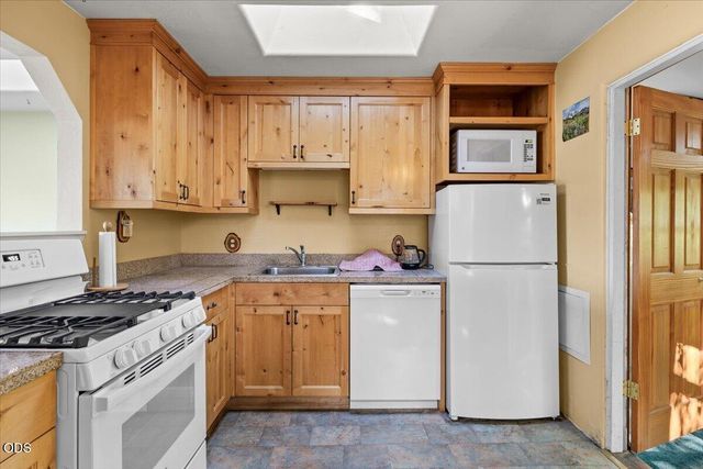 1312 Iowa Street, Ashland, OR 97520