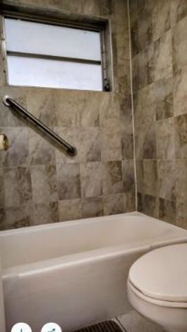 7205 W Oakridge Circle, Lake Worth, FL 33462